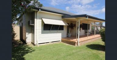 House Leased - NSW - Moree - 2400 - Walking distance to the pool  (Image 2)