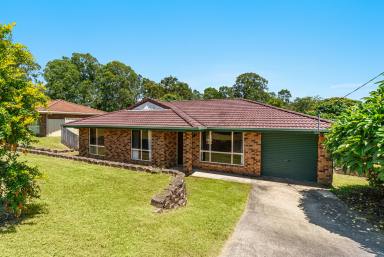 House For Sale - NSW - Casino - 2470 - LOW KEY BRICK AND TILE HOME  (Image 2)
