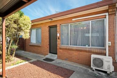 Unit For Sale - VIC - Wangaratta - 3677 - Prime Location - Invest or Downsize  (Image 2)