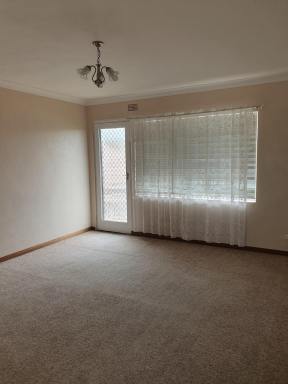 Unit Leased - NSW - Wollongong - 2500 - Large 2 bedroom CBD apartment  (Image 2)