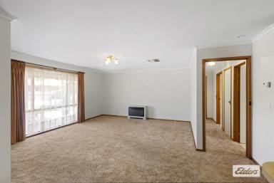 Unit Leased - VIC - Strathdale - 3550 - Well Maintained Unit and Convenient Location  (Image 2)