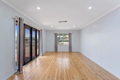 House Leased - QLD - Rockville - 4350 - Spacious Family Home, Conveniently Located!  (Image 2)