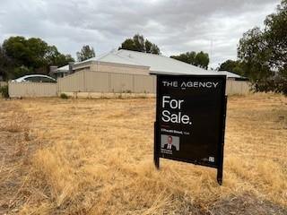 Residential Block Sold - WA - York - 6302 - Country Living At Its Best  (Image 2)