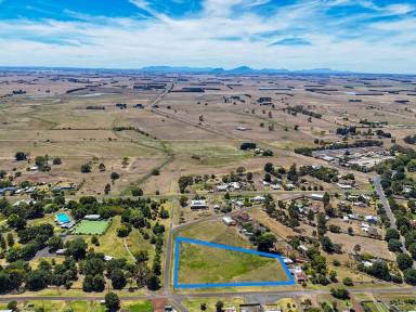 Residential Block For Sale - VIC - Penshurst - 3289 - Sweeping Scale & Majestic Mountain Views!  (Image 2)
