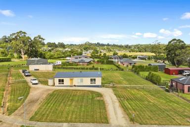 House For Sale - VIC - Drouin - 3818 - SO MUCH POTENTIAL ON THIS "ONE ACRE" ALLOTMENT  (Image 2)
