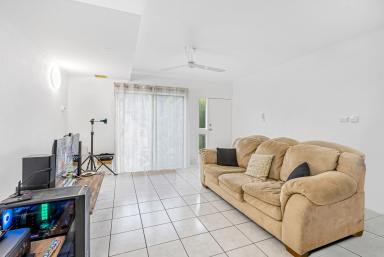 Townhouse For Sale - QLD - Manoora - 4870 - Centrally Located, City Fringe, Two Bedroom Townhouse | Fantastic Investment Opportunity!  (Image 2)