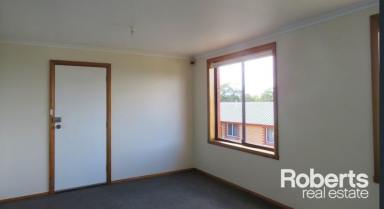 House Leased - TAS - Blackmans Bay - 7052 - Two Bedroom Unit with View  (Image 2)