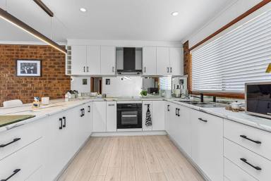 Unit Sold - VIC - Apollo Bay - 3233 - Reduced to sell




























































Inspiring with internal appeal  (Image 2)