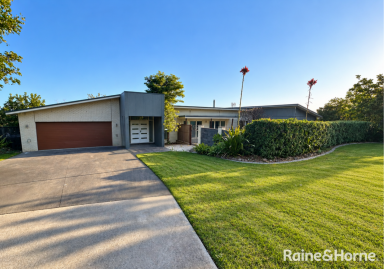 House For Lease - NSW - Jaspers Brush - 2535 - Space, Serenity & Stunning Country Views  (Image 2)