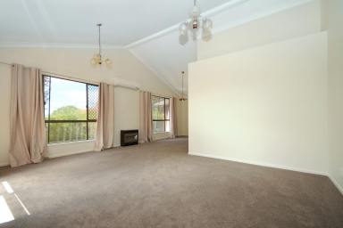 House Leased - QLD - Centenary Heights - 4350 - Beautiful 3 bedroom home nestled in leafy centenary heights  (Image 2)