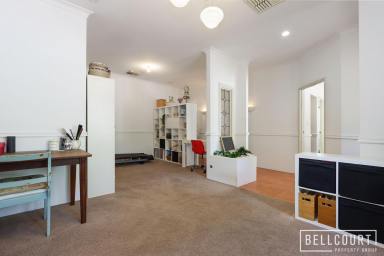 House Leased - WA - East Victoria Park - 6101 - Inner City Comfort & Convenience  (Image 2)