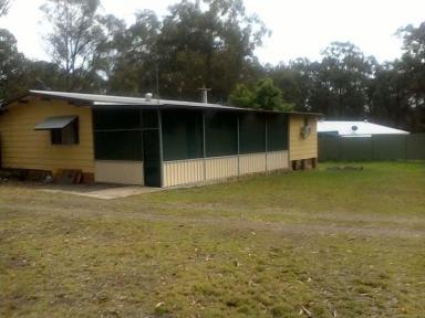 House For Lease - NSW - Clarence Town - 2321 - CLARENCE TOWN-COUNTRY LIFESTYLE  (Image 2)