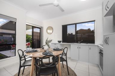 Unit For Lease - QLD - Rosslea - 4812 - Modern & Private 3 Bedroom Unit with Solar and Ideal Location!  (Image 2)
