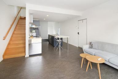 Block of Units Sold - WA - Margaret River - 6285 - FUNKY TOWN HOUSE  (Image 2)