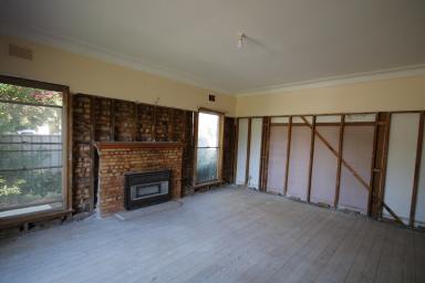 House For Sale - VIC - Rochester - 3561 - RENOVATION OR REDEVELOPMENT OPPORTUNITY  (Image 2)