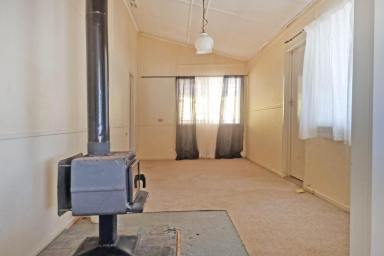 House For Sale - NSW - Brewarrina - 2839 - Move in Tomorrow!!  (Image 2)