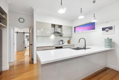 House Sold - VIC - Kennington - 3550 - Contemporary meets Character on City-Fringe  (Image 2)