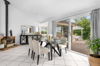 House Leased - NSW - Berry - 2535 - Versatile family living surrounded by lush gardens on the cusp of town  (Image 2)