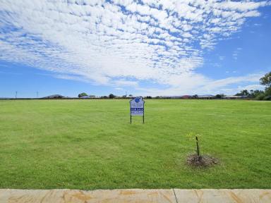 Residential Block For Sale - QLD - Mareeba - 4880 - AWAITING THAT PERFECT HOME  (Image 2)