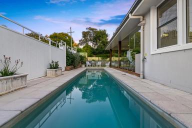House For Sale - QLD - Rangeville - 4350 - Resort like Luxury Living on the Eastern Escarpment with Conveniences minutes away.  (Image 2)