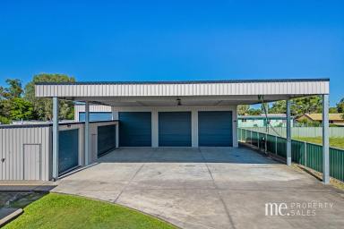 House For Sale - QLD - Caboolture - 4510 - Looking for Shed Space? - 426m2 Under Roof  (Image 2)