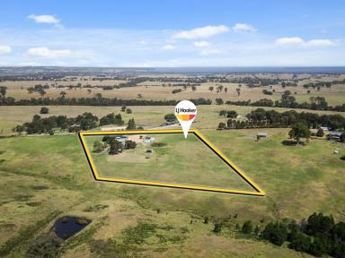 House For Sale - VIC - Johnsonville - 3902 - YOUR OWN RURAL DREAM  (Image 2)