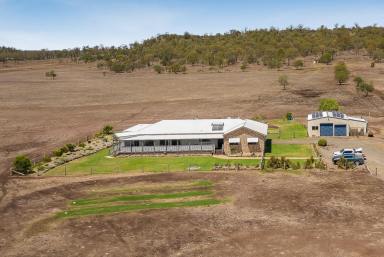 House Leased - QLD - Linthorpe - 4356 - Highly sought after Rural Lifestyle Rental  (Image 2)