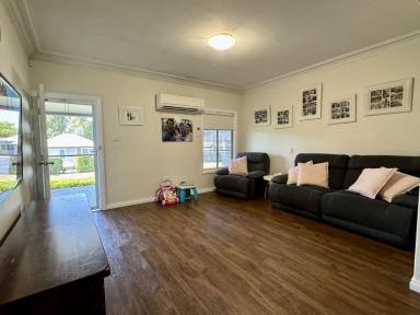 House For Sale - NSW - Moree - 2400 - Central Family Home!  (Image 2)