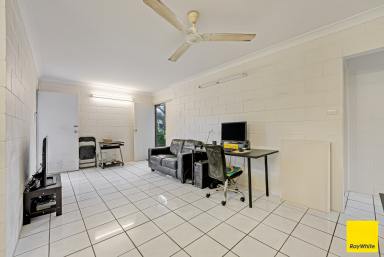 Unit Sold - QLD - Cairns North - 4870 - Attention Investors - Fantastic opportunity Awaits!  (Image 2)