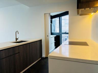 Apartment Leased - VIC - Melbourne - 3000 - Brand New 3 Bedroom Unfurnished Apt Perfectly Positioned  (Image 2)