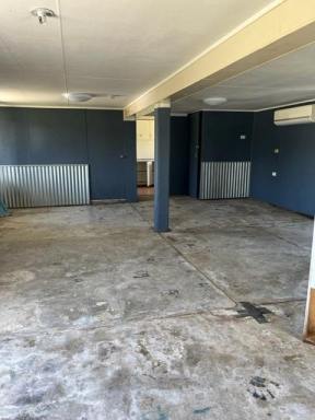 House For Lease - QLD - East Mackay - 4740 - Family Home In East Mackay  (Image 2)