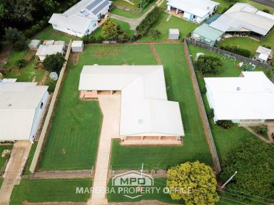 House For Sale - QLD - Mareeba - 4880 - SOLID, DEPENDABLE FAMILY HOME  (Image 2)