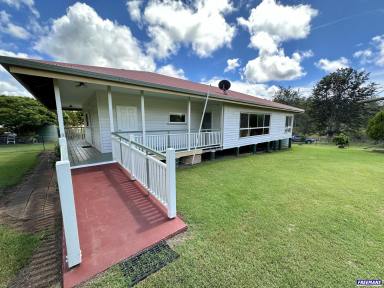 House Leased - QLD - Kingaroy - 4610 - Lovely Country Living  (Image 2)
