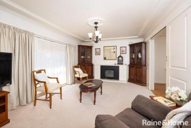 House For Sale - NSW - Kooringal - 2650 - Rare Family Offering in Leafy Locale  (Image 2)