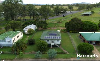 House For Sale - QLD - Biggenden - 4621 - Country Town Living  (Image 2)