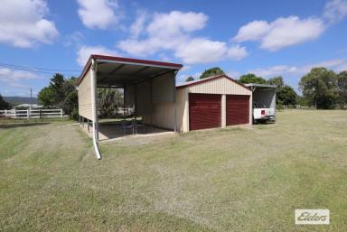 House For Sale - QLD - Laidley - 4341 - Country Charm on Acreage  (Image 2)