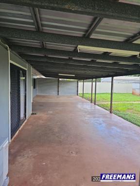 House Leased - QLD - Kingaroy - 4610 - 3 Bedroom Home with 3 Car Spaces  (Image 2)