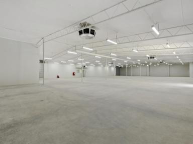 Industrial/Warehouse For Lease - VIC - Seymour - 3660 - SHOWOFF YOUR BUSINESS  (Image 2)