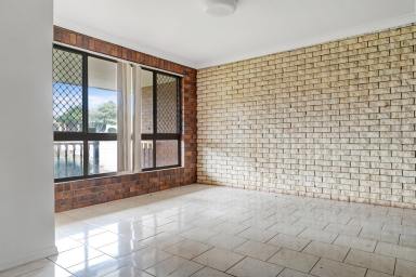 House Leased - QLD - Rangeville - 4350 - Beautiful Two-Storey Brick Home  (Image 2)