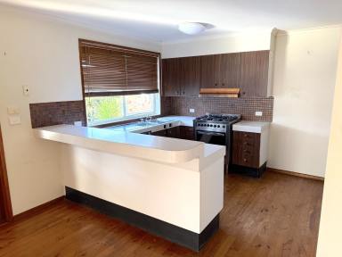 House For Lease - NSW - Goulburn - 2580 - 4 BEDROOM HOME - BRADFORDVILLE  (Image 2)
