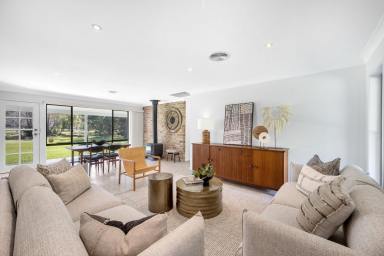 House Leased - NSW - Berry - 2535 - Serenity and Sophistication  (Image 2)