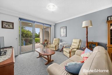 Apartment For Sale - NSW - Coffs Harbour - 2450 - LIVE THE GOOD LIFE IN THIS COFFS JETTY APARTMENT  (Image 2)