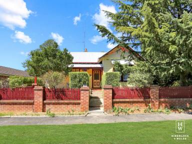 House For Sale - NSW - Moss Vale - 2577 - 'Werona' - A Step Back In Time  (Image 2)