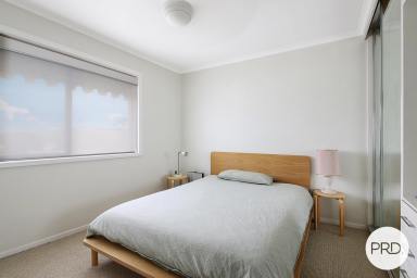 House Leased - NSW - East Albury - 2640 - GREAT LOCATION! TWO BEDROOM UNIT!  (Image 2)