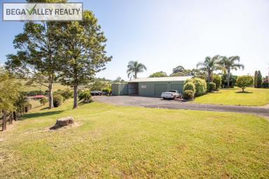 House For Sale - NSW - Bega - 2550 - BRILLIANT HOME & GREAT SHED  (Image 2)