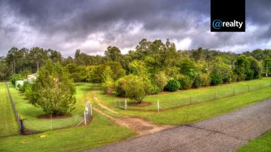 Acreage/Semi-rural For Sale - QLD - Millstream - 4888 - Private paradise in Millstream, QLD! Vine creek backdrop...  (Image 2)