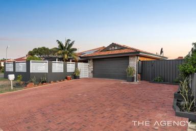 House Sold - WA - Port Kennedy - 6172 - Stunning Beachside Home - Parking for Boat or Caravan  (Image 2)