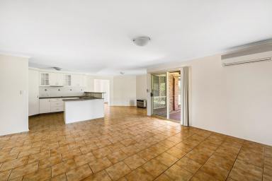 House Leased - QLD - Middle Ridge - 4350 - A hidden gem in Middle Ridge  (Image 2)