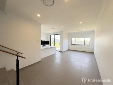 House Leased - NSW - East Tamworth - 2340 - Newly Built - 69A Valley Drive  (Image 2)