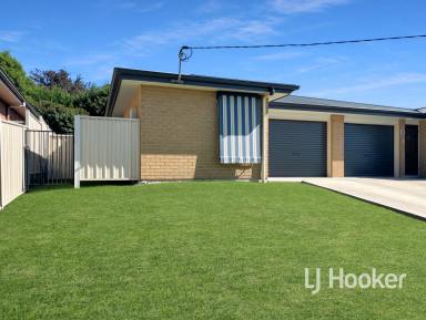 Duplex/Semi-detached For Sale - NSW - Inverell - 2360 - Investment Opportunity  (Image 2)